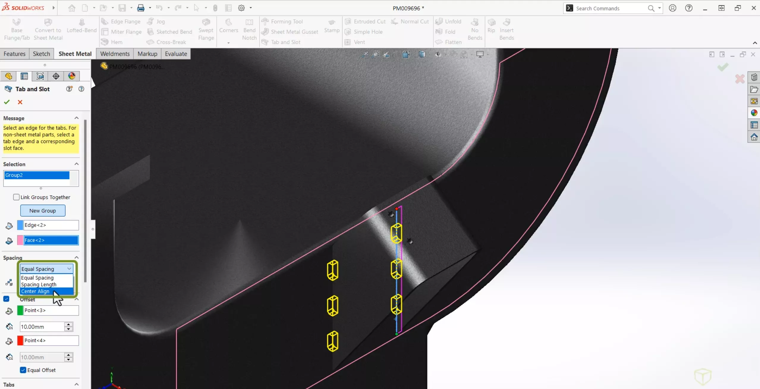 Center Align Spacing Option in SOLIDWORKS Sheet Metal 2025