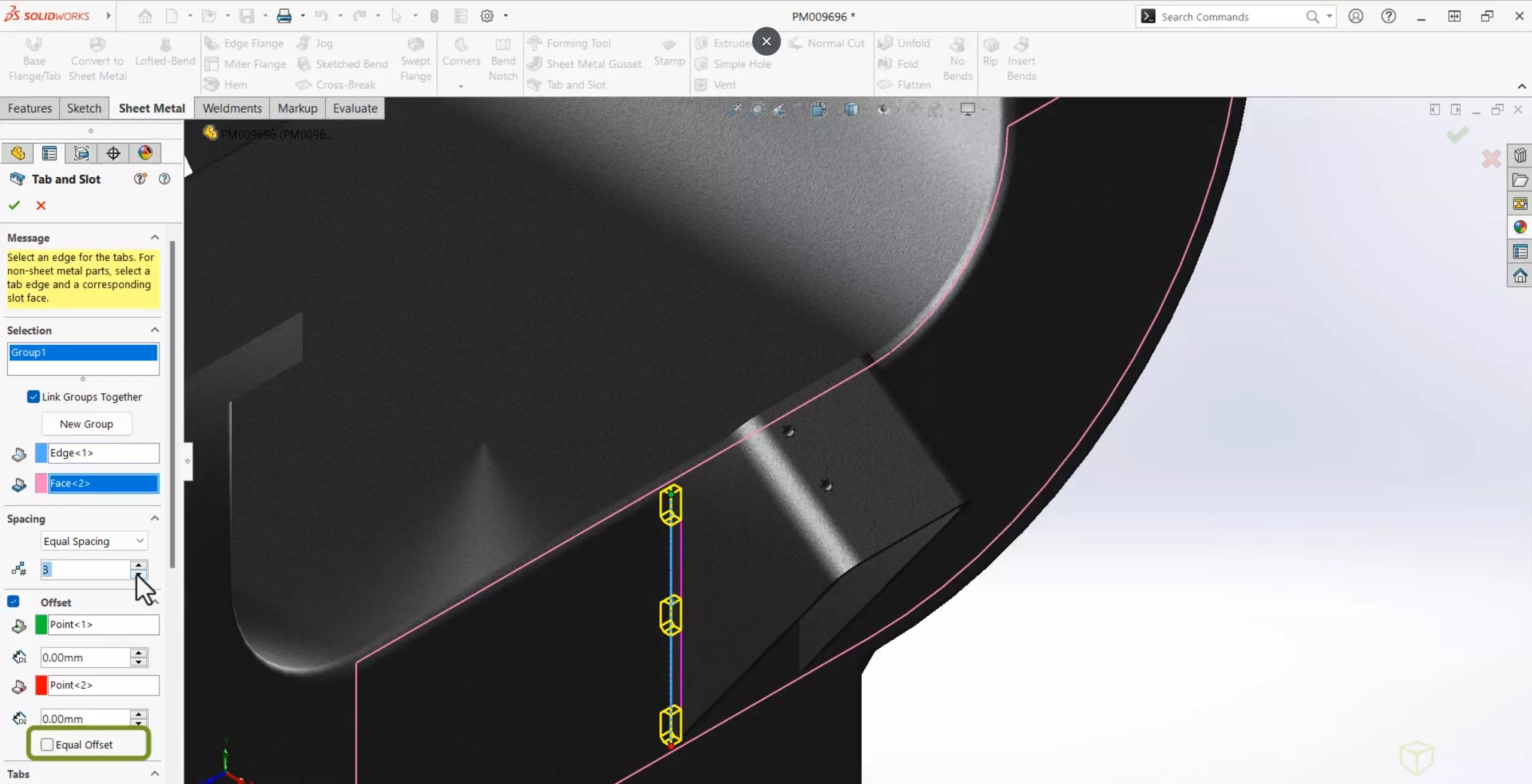 Equal Offset Option in SOLIDWORKS 2025 Sheet Metal 