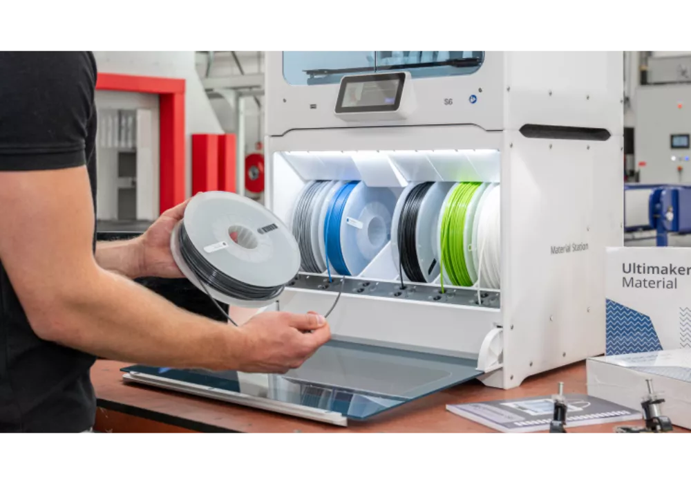 Print Parts in a Wide Range of Materials with UltiMaker's 300+ Material Library