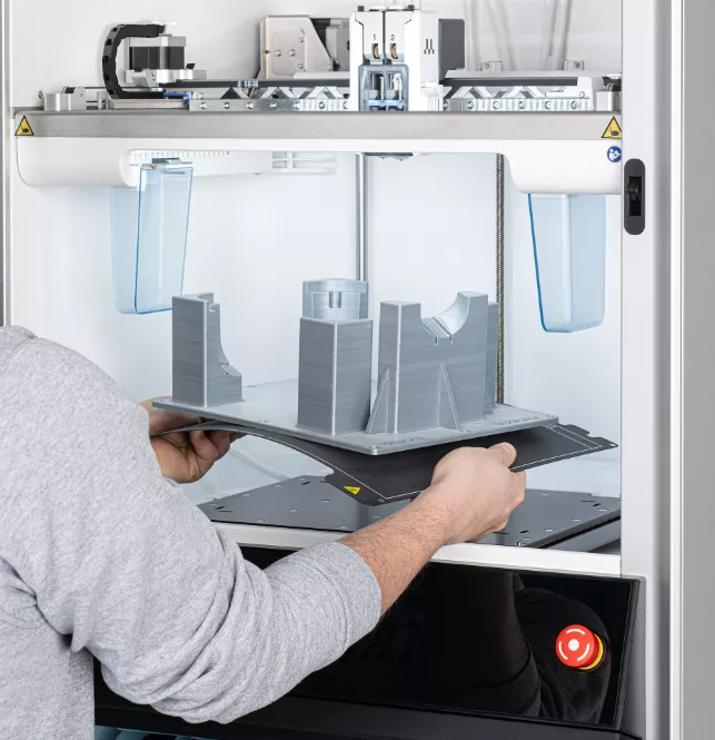 Get Fast and Repeatable Results with the UltiMaker Factor 4+ 3D Printer.